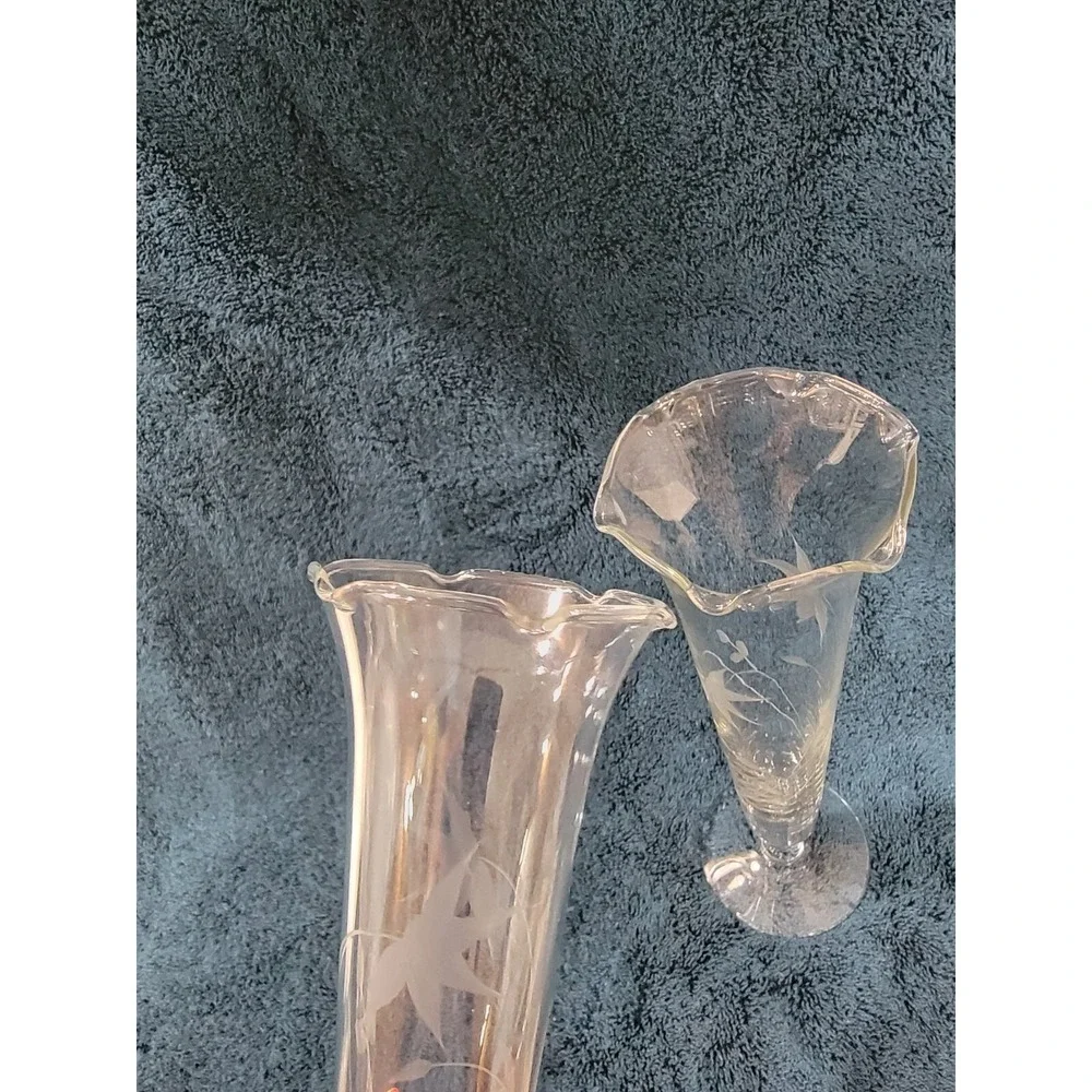 Vintage Etched Glass Bud Vases Pair Ruffled Rim Floral Trumpet Pedestal 10 Inch